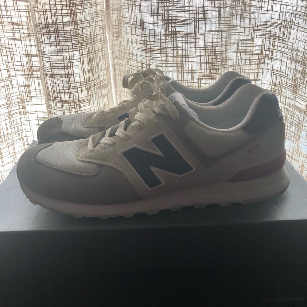 New Balance 574